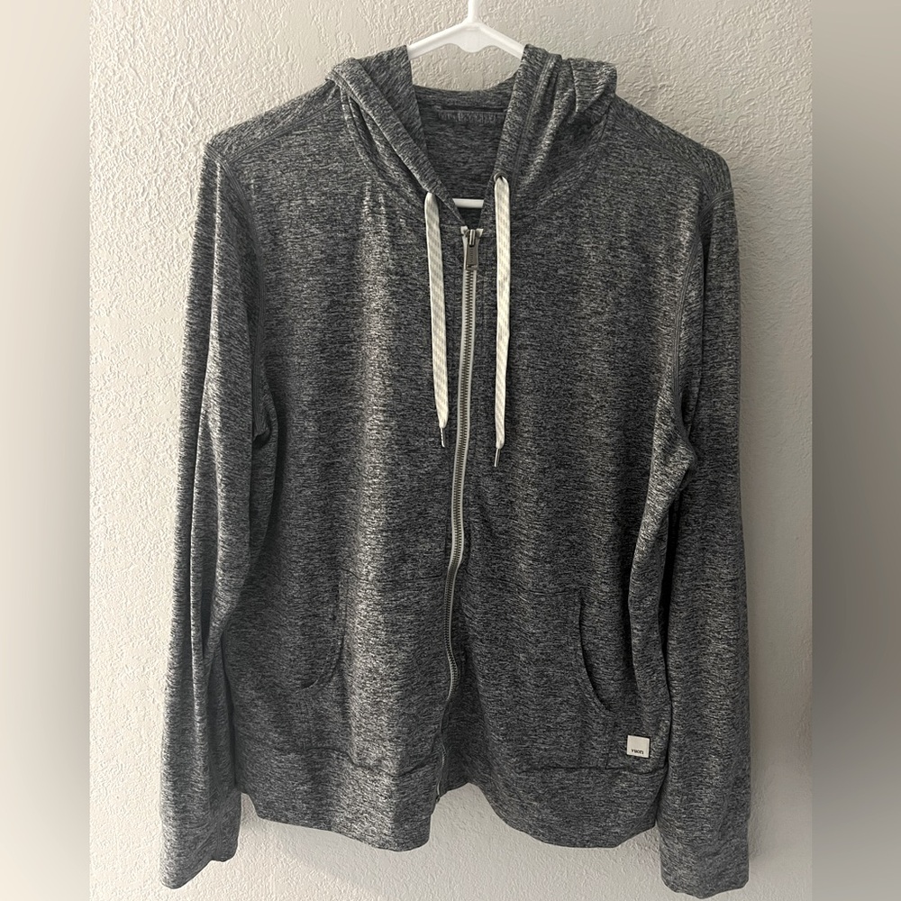 Women’s Vuori performance hoodie